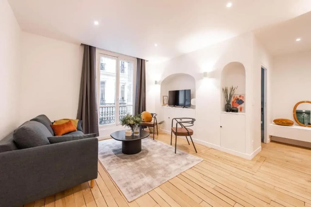 Central And Renovated Parisian Apartment, 6-7 Guests - photo 9
