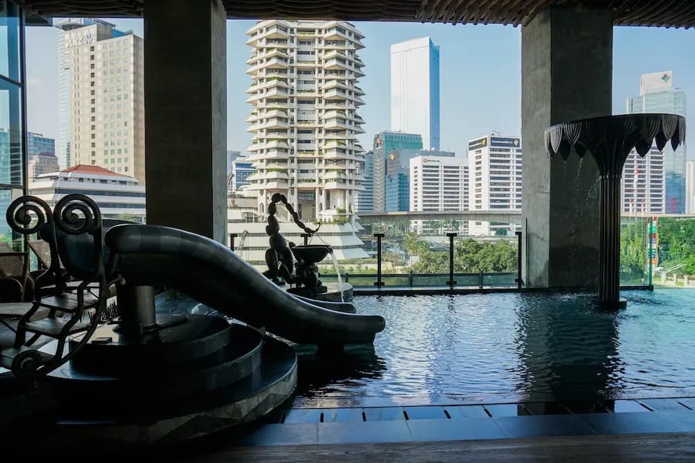 Gorgeous And Comfortable 1Br Sudirman Suites Apartment - photo 10