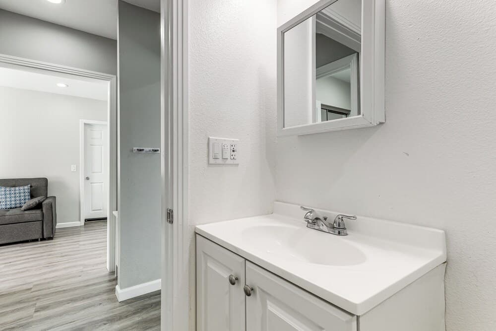 Near USC & Dtla! Extended Stay in West Adams - photo 18