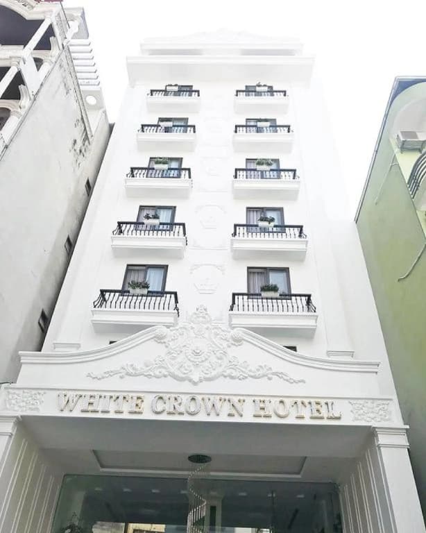 White Crown Hotel - photo 2