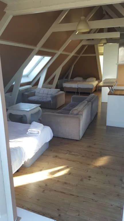 Beautiful Room Bnb - photo 12