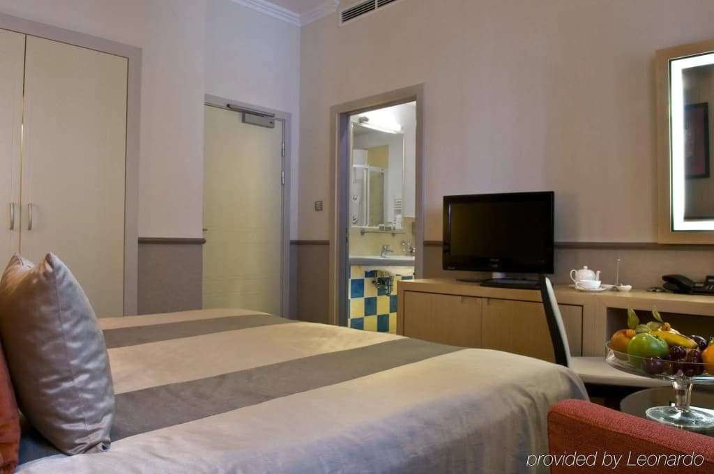 Mamaison Hotel Andrassy Budapest - photo 7
