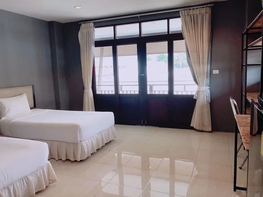 Laem Din Hotel Chaweng - photo 4