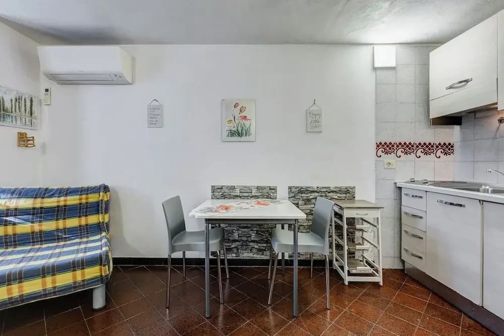 Charming Apt with Garden and Park - photo 18