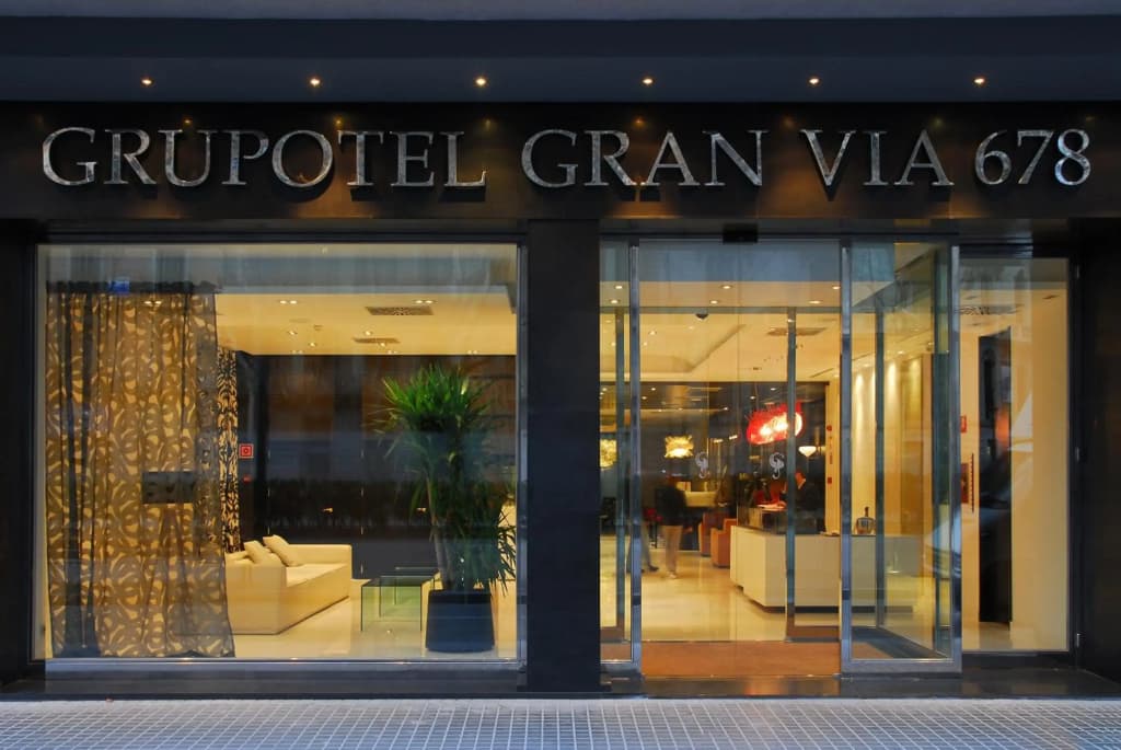 Grupotel Gran Vía 678 - photo 1