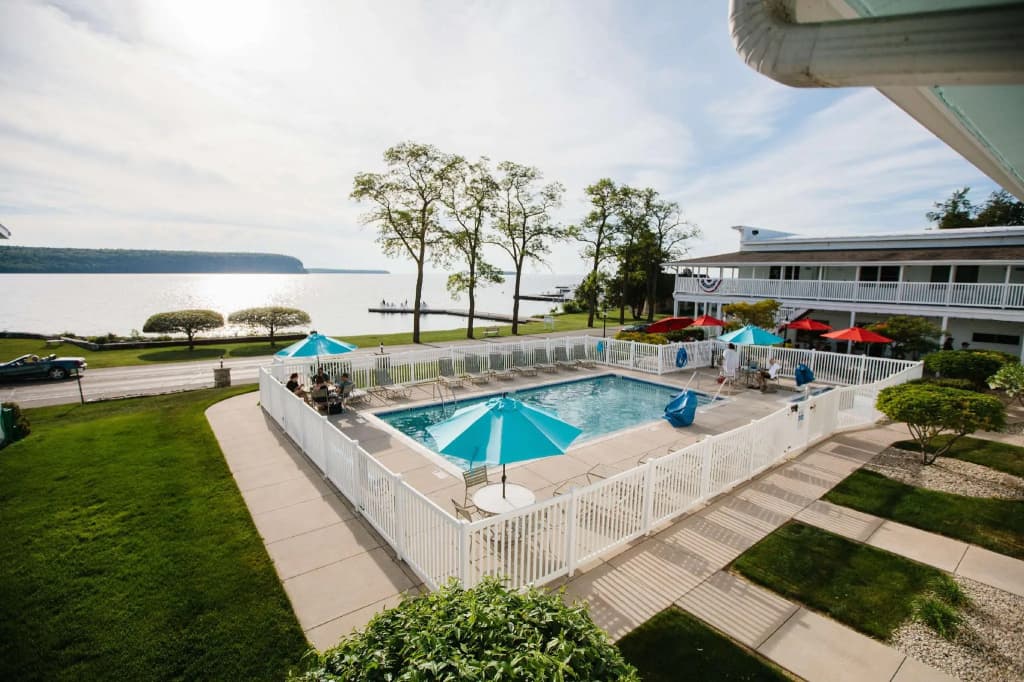 Urban Lodge Hotel - photo 18