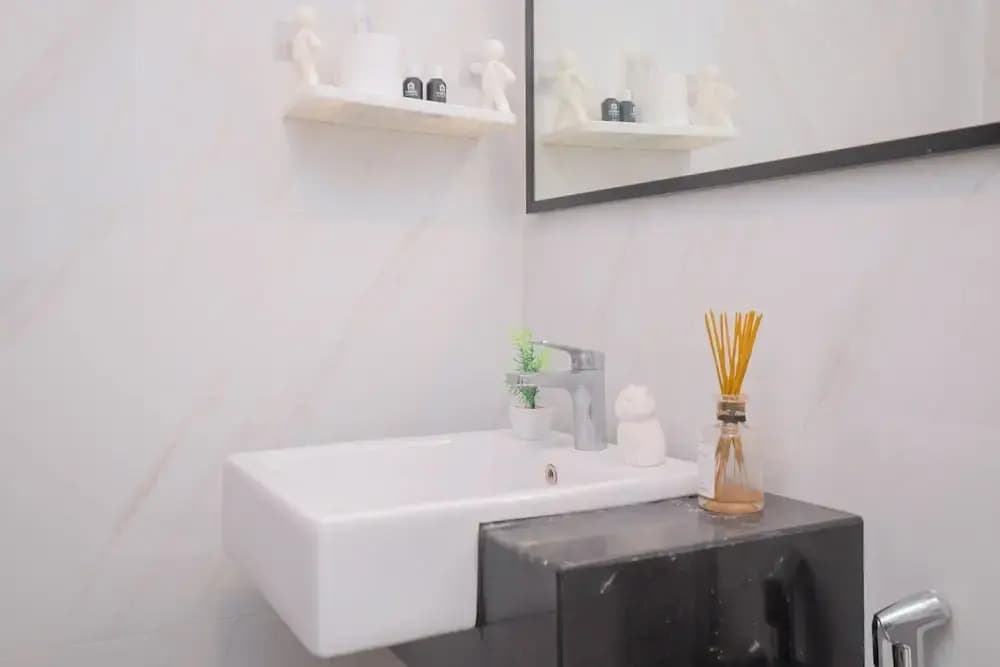 Modern Studio At Ciputra World 2 Apartment - photo 7