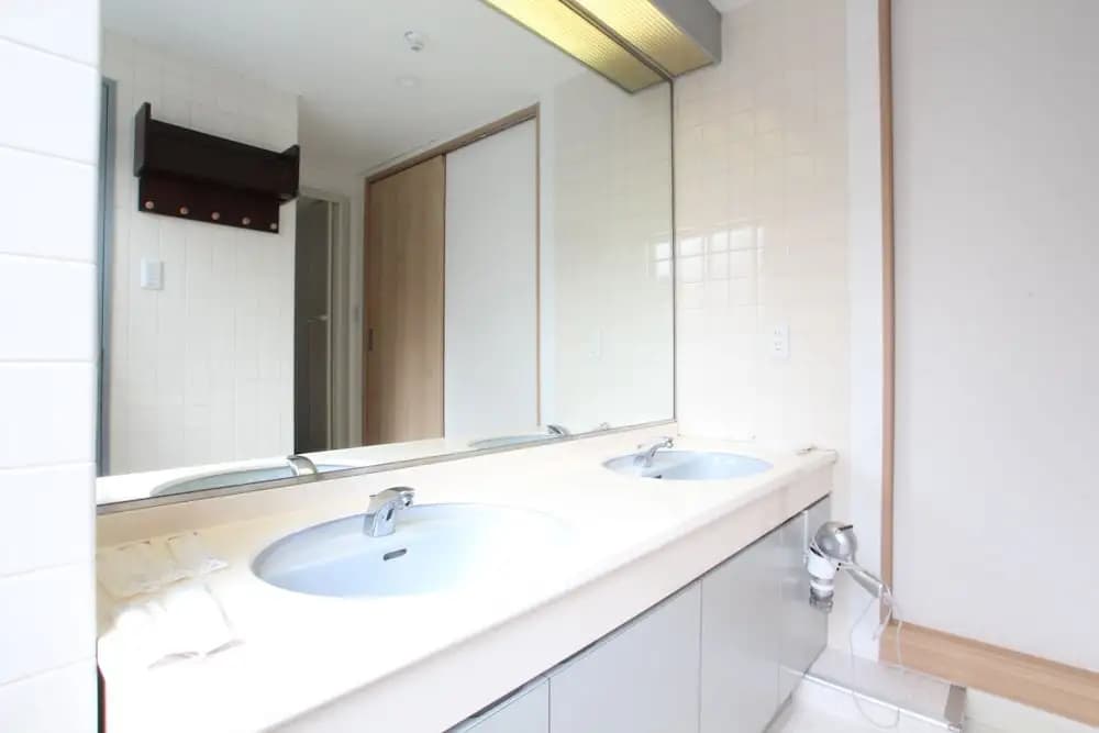 Shimanouchi Luxury Apartment - photo 36