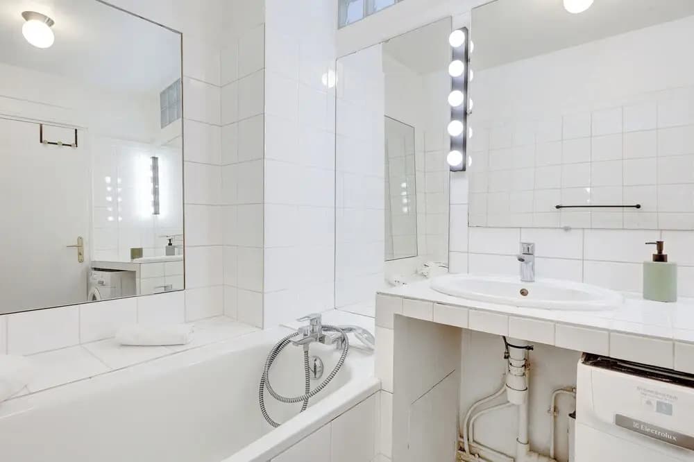 Charming 1BR Steps from Saint-Germain - photo 9