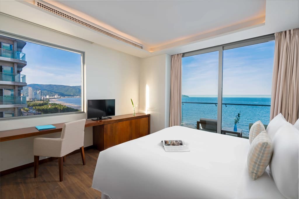 A La Carte Da Nang Beach - photo 5