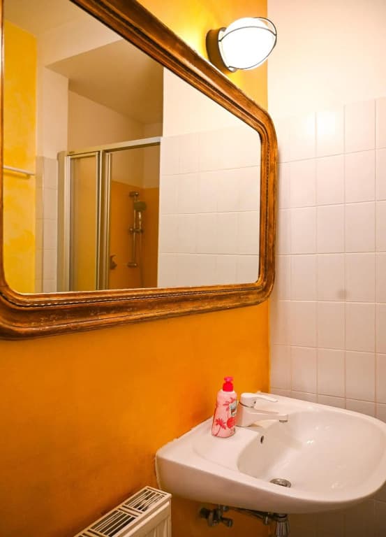 Bright Apartment Schönbrunn Palace - photo 7