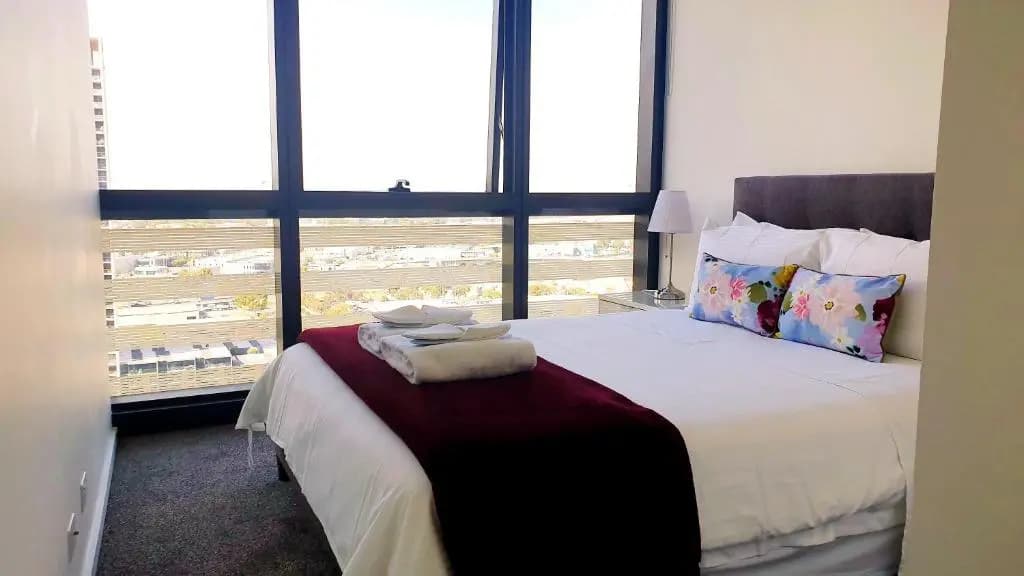 Melbourne Lifestyle Apartments - Best Views on Collins - photo 4
