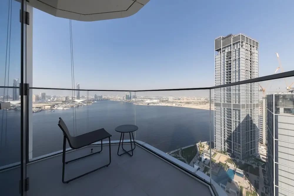 Comfortable 2BR Address Harbour Point - photo 11