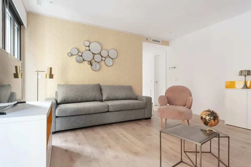 Incredible Design 2bedroom Apt, Sleeps 6 in Centro - photo 2