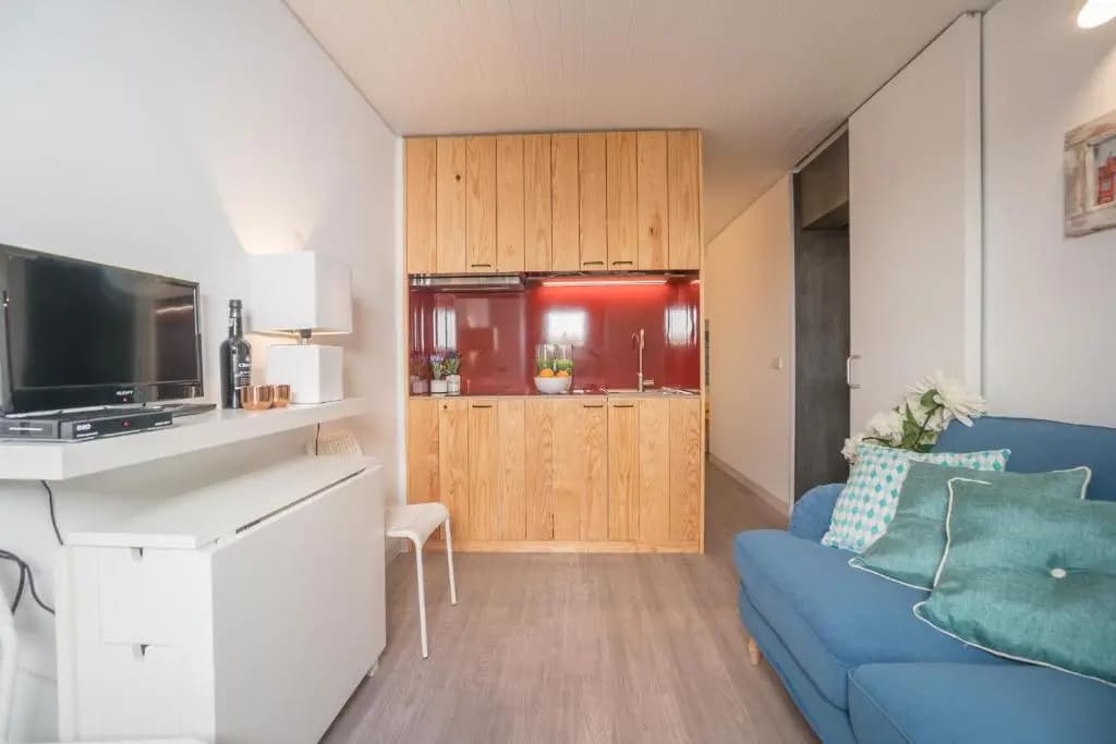 Rose Apartments - photo 18