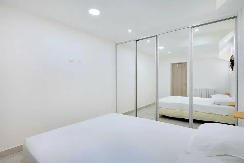 Appartement in the Heart of Paris Canal de L'ourq/crimee - photo 3