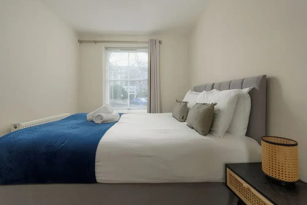 1 Huntingdon Place - photo 2
