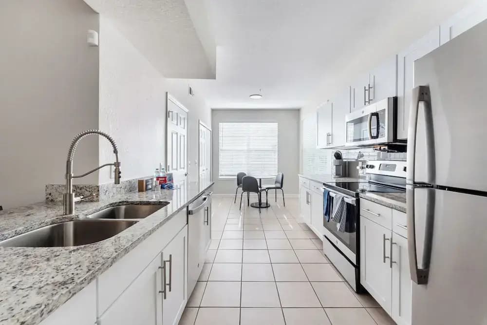 Landing Apartments - Southwest Orlando - photo 14