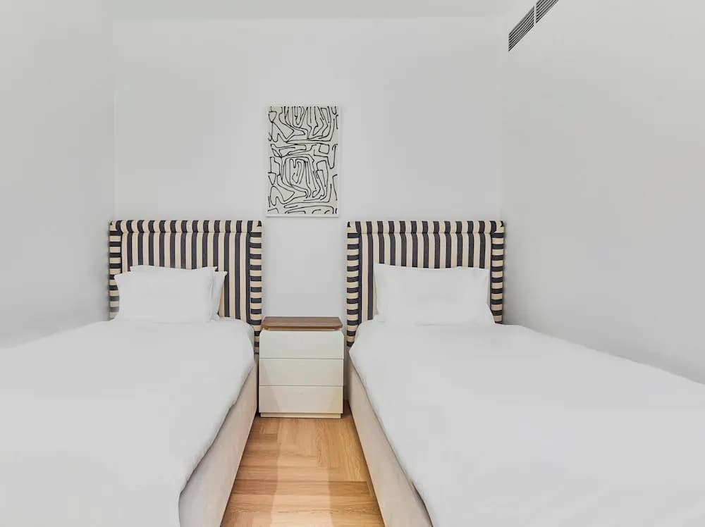 bnbme | Tiara Tanzanite | 2BR + Maids Room - photo 4