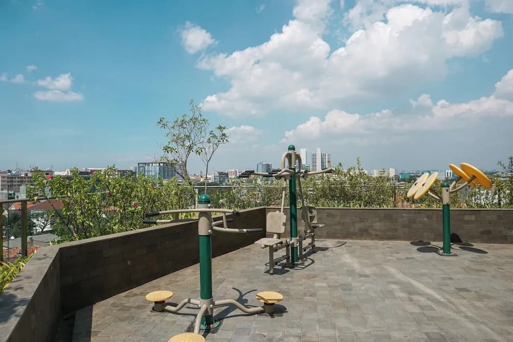 Exquisite Studio Menteng Park Apartment - photo 13