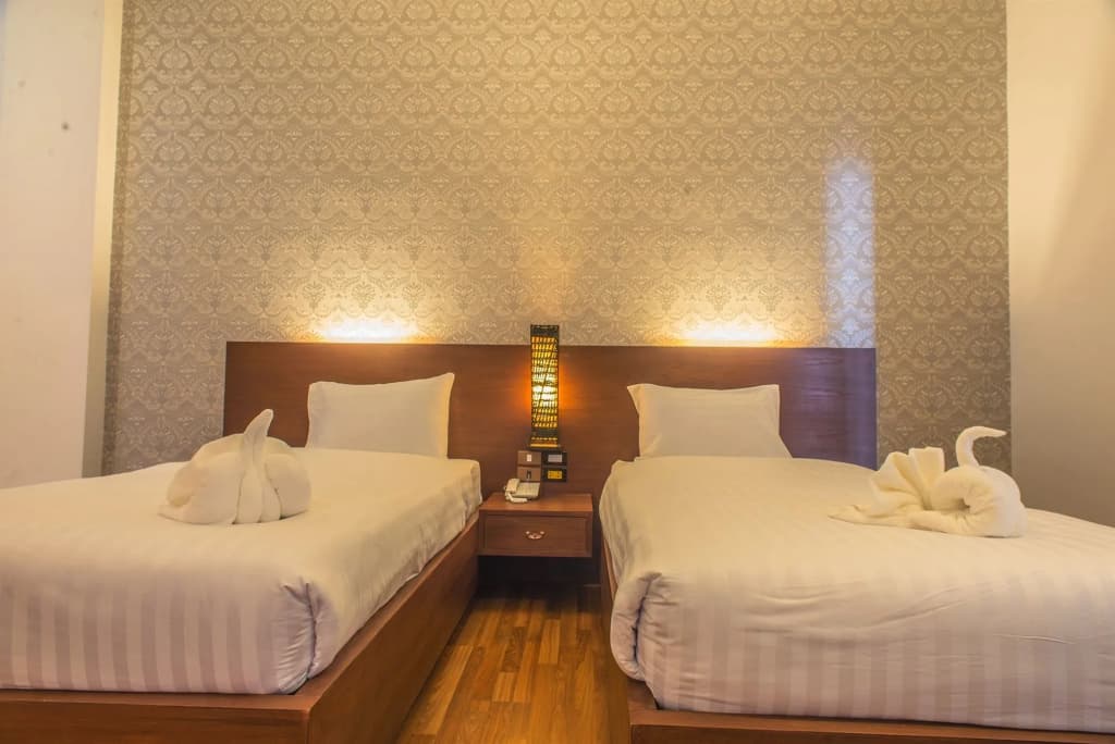 Jingjit Hotel - photo 4