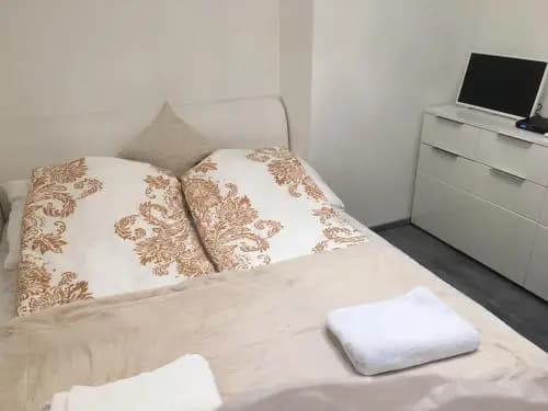 Synagogue Gozsdu Private Apartments - photo 8