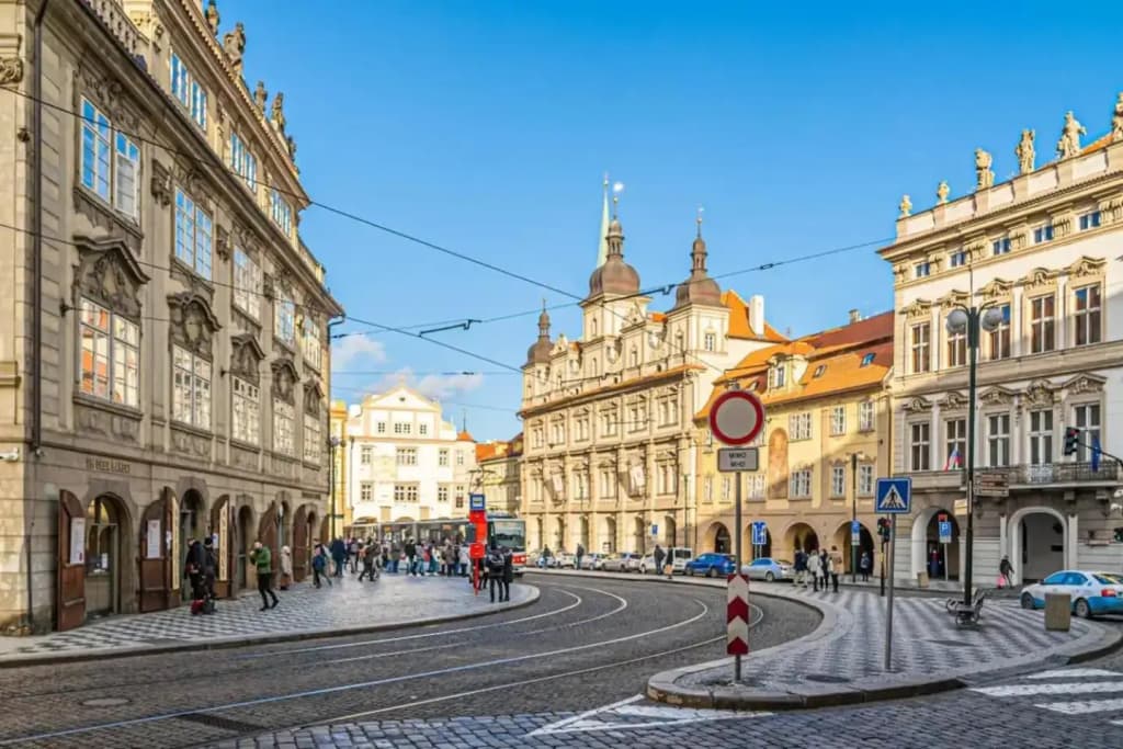 Stylish Studio Close to Prague Castle, WalkScore 99% - photo 18