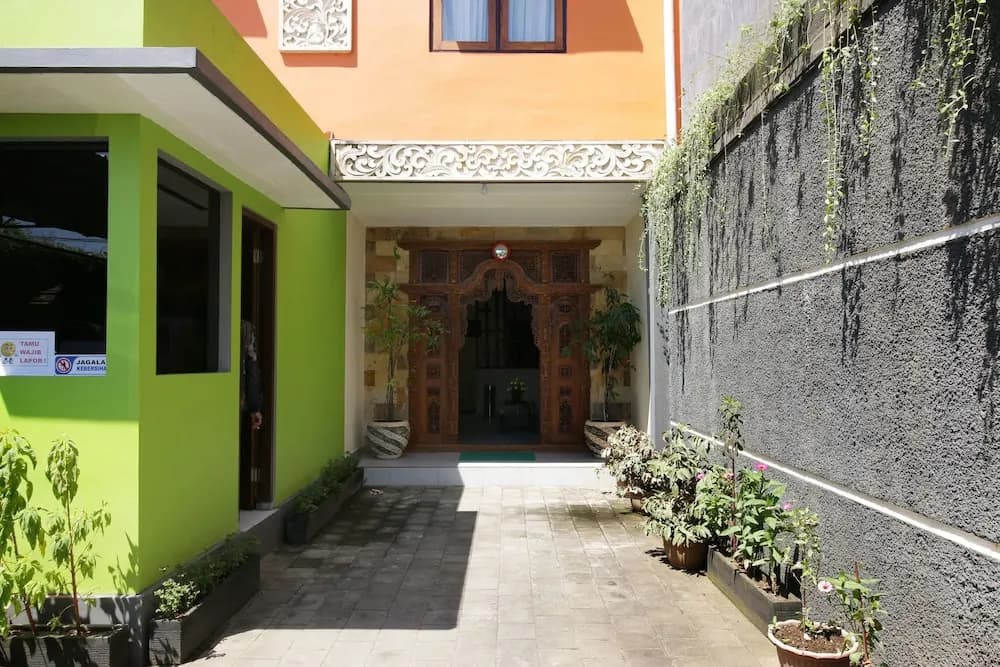 Airy Renon Tukad Badung Lima Belas 10 B Bali - main photo