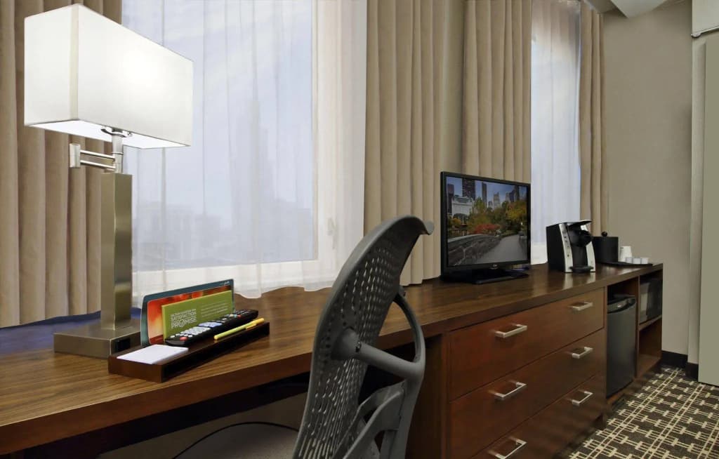 Hilton Garden Inn New York/Midtown Park Ave - photo 5