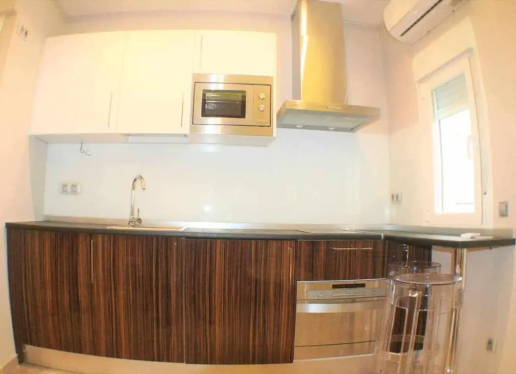 Apartamento con terraza céntrico moderno Nuevo - photo 12