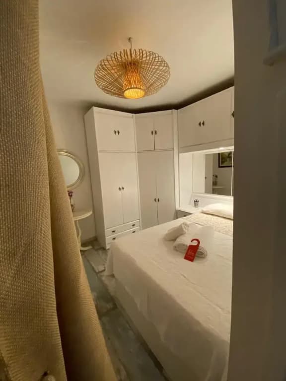 House with 9 private rooms Hostel - photo 42