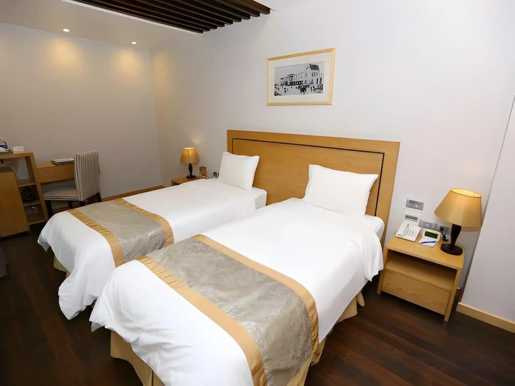 Parkside Sunline Hotel - photo 5