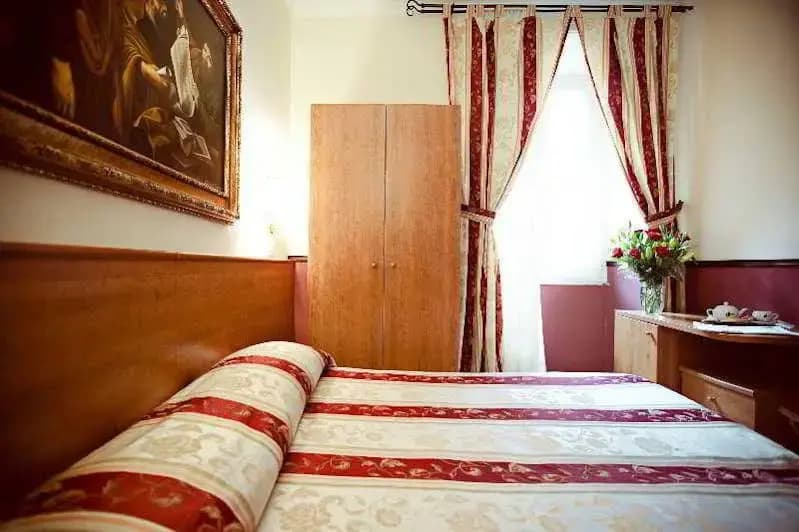 Saturnia - photo 3