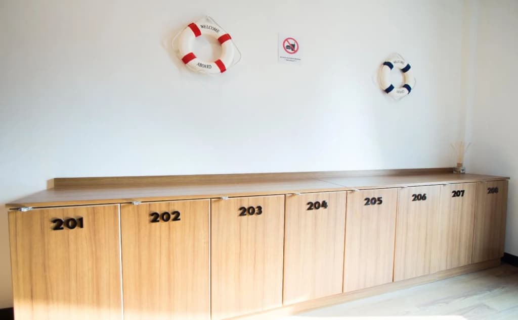 Pier 49 Hostel - photo 10