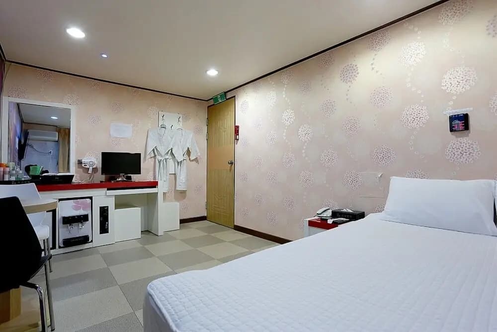 Hoegi Cherry Motel - photo 3