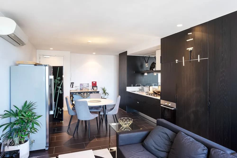 Roomerang at Elm 22 - photo 4