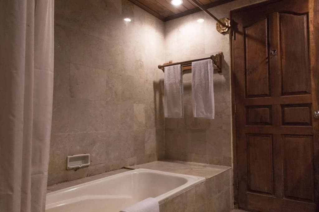 ZEN Rooms Jimbaran Pantai Kedonganan - photo 7