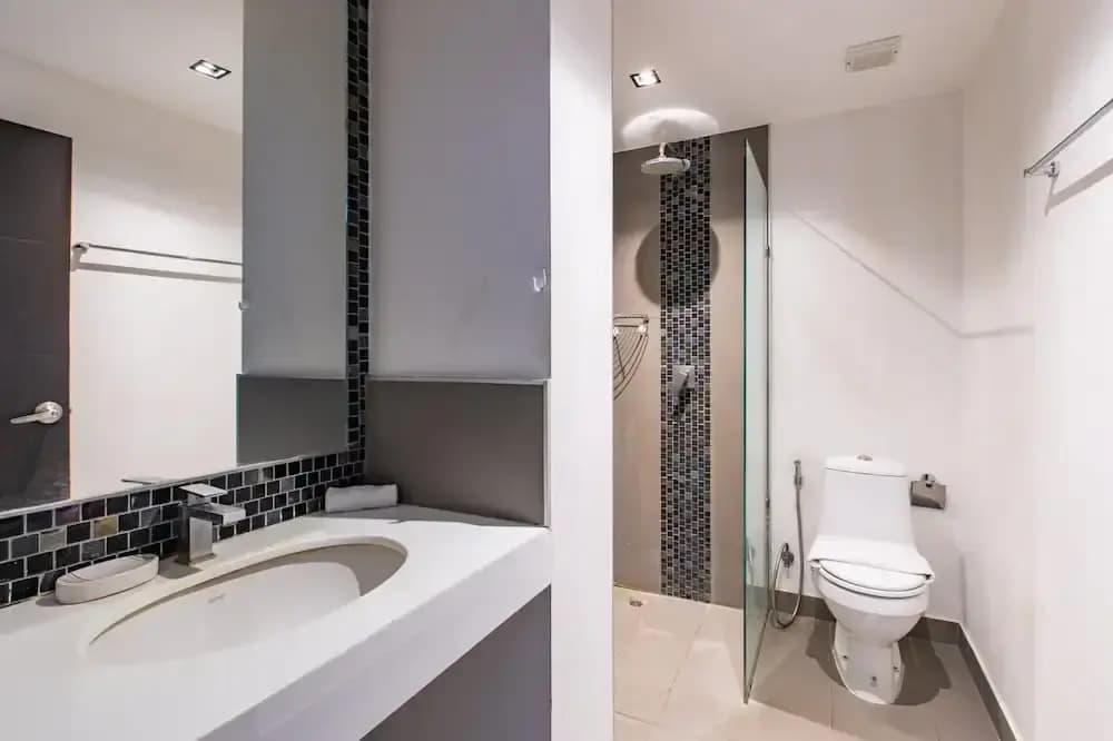 Modern Condo - 1BR T1 -501 - photo 15