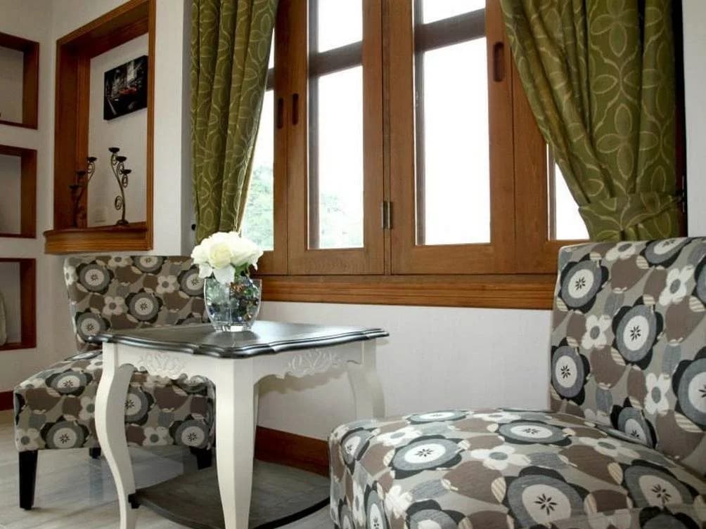 Small Hotel - photo 4
