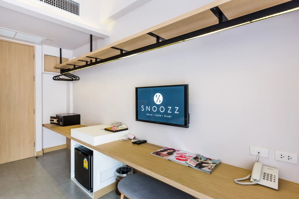 Snoozz Hotel - Hostel - photo 26
