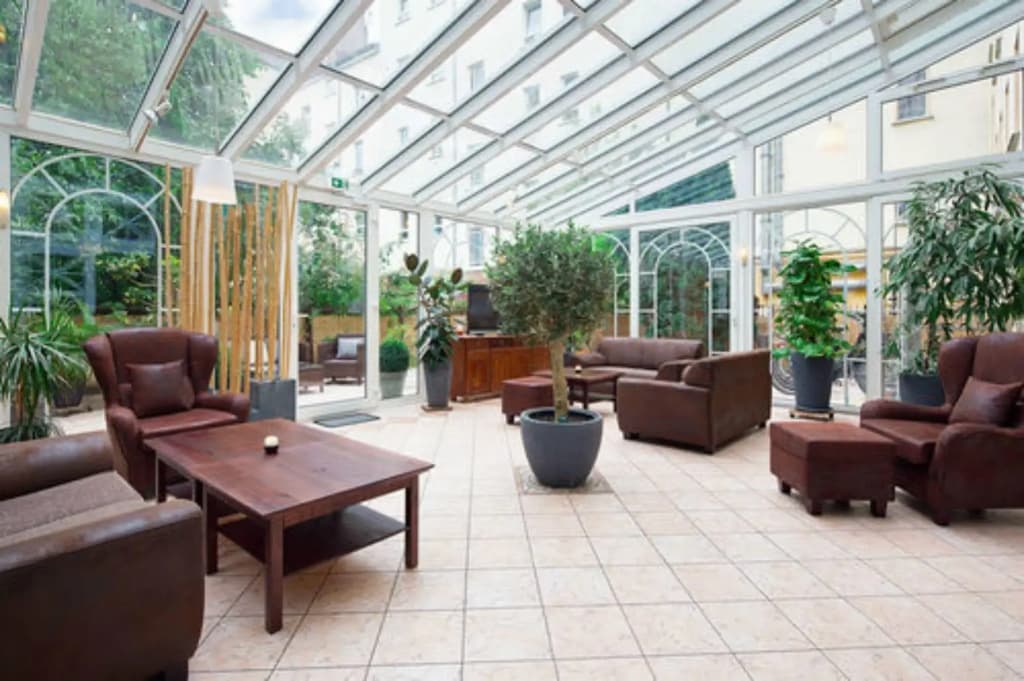 Gold Hotel - photo 20