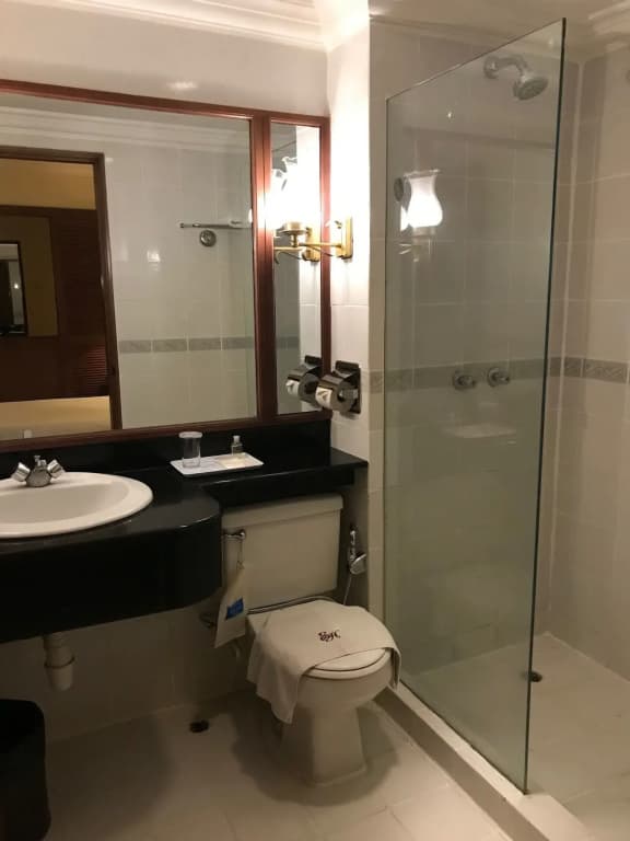 The Executive Hotel Lahad Datu - photo 9
