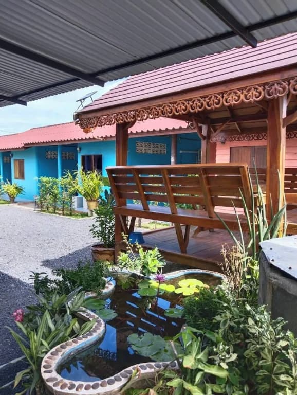 Sk Hometel Samui Airport - photo 22