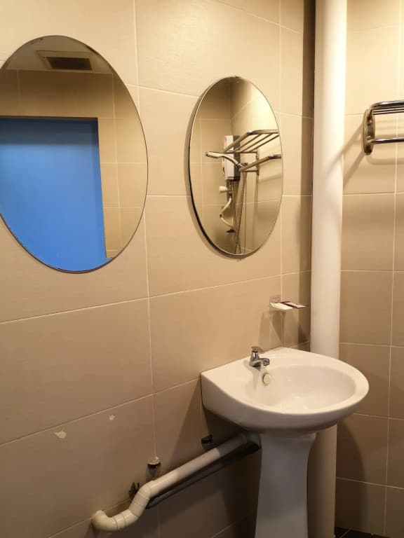 Hotel Sunjoy9 OKR Near Midvalley 10 Mins Only - photo 8