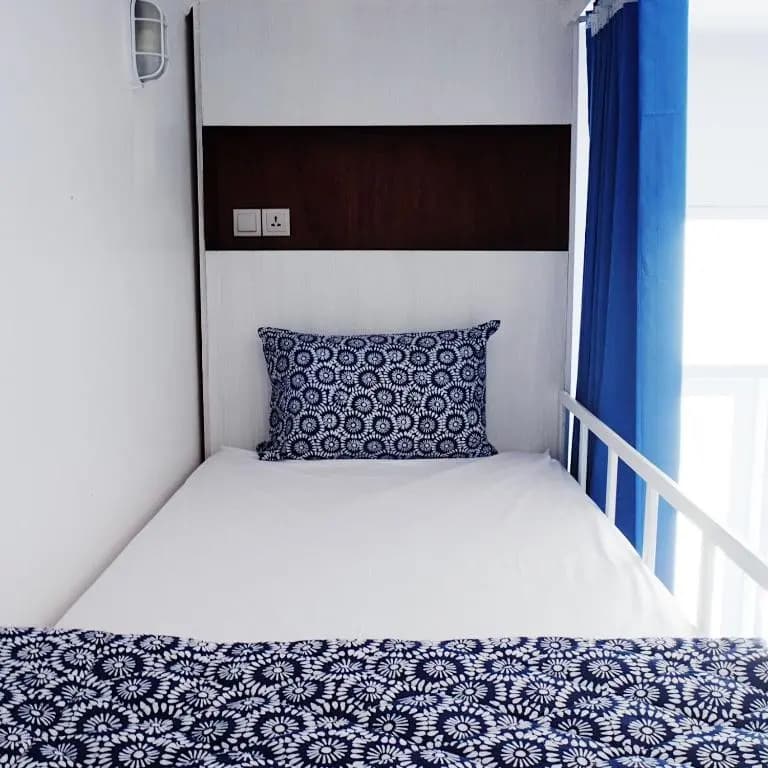 Dip & Doze Boutique Hostel - photo 2