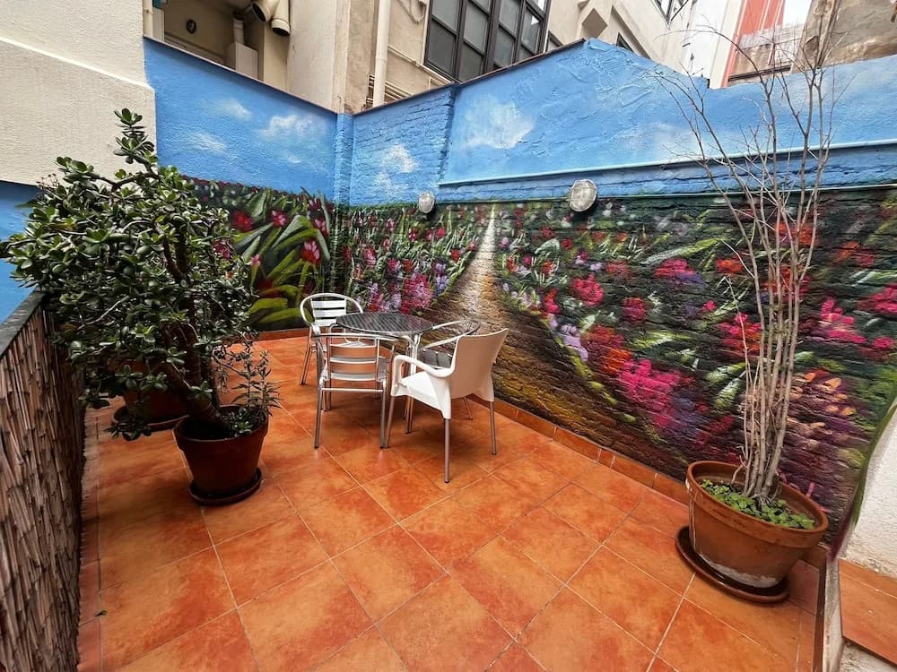 Classic Gracia Apartments - photo 5