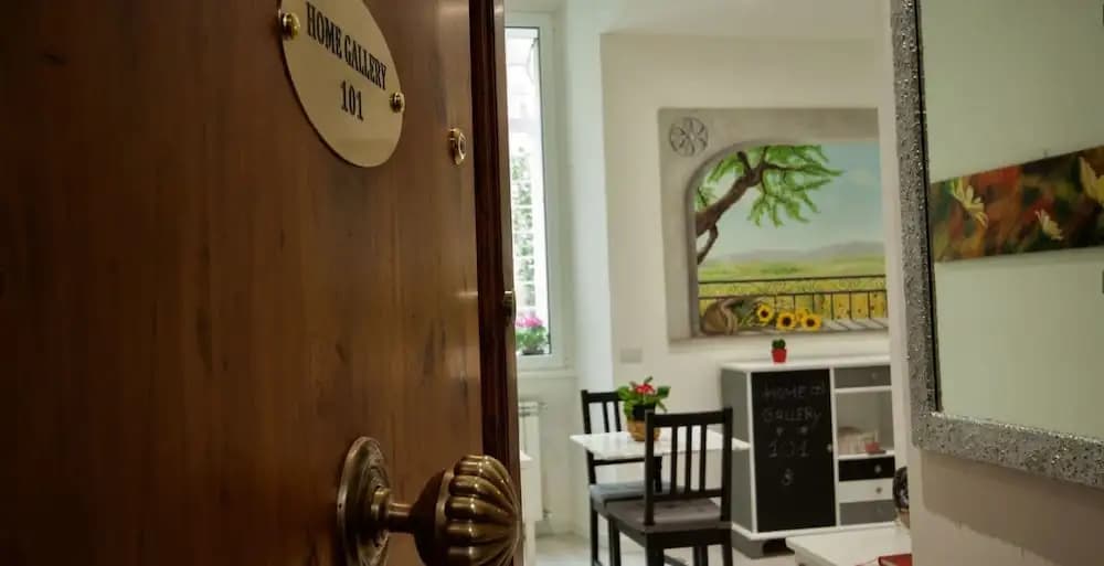 Home Gallery 101 - photo 2