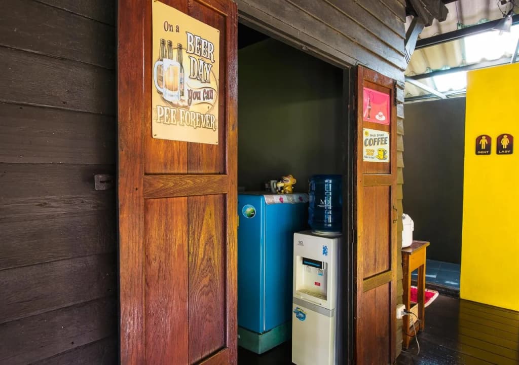 Viman Guesthouse - Hostel - photo 9