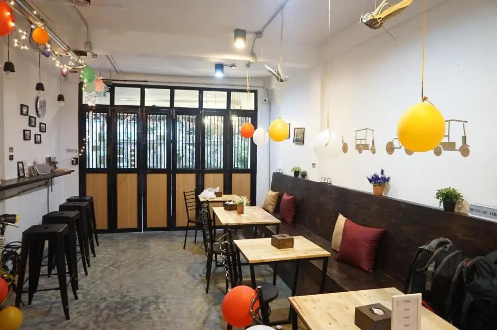 Feel Good Bangkok Hostel - photo 19