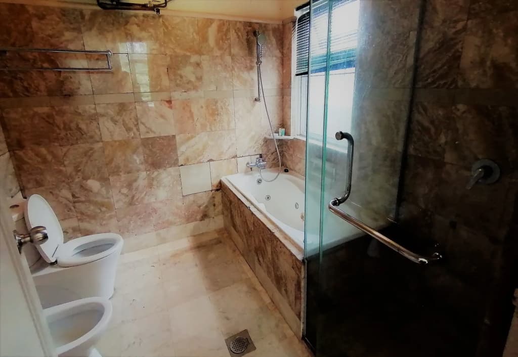 Tiara Labuan Hotel - photo 19